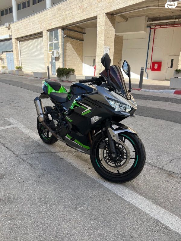 מודעת רכב קאוואסאקי נינג'ה 400