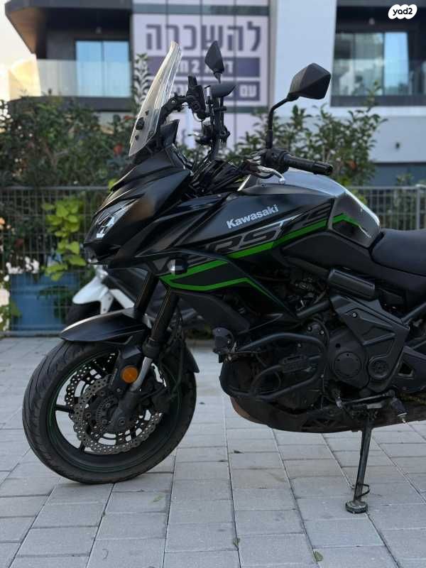 קאוואסאקי Versys 650