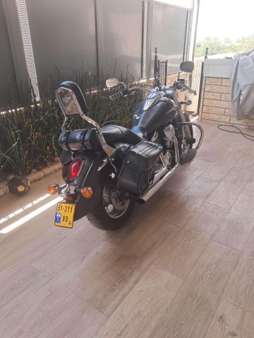 קאוואסאקי VN900 קלאסיק