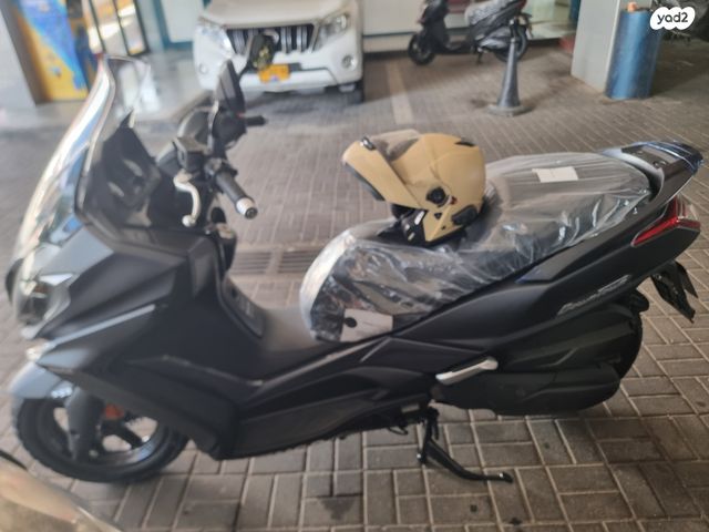 קימקו דאון-טאון 250ABS