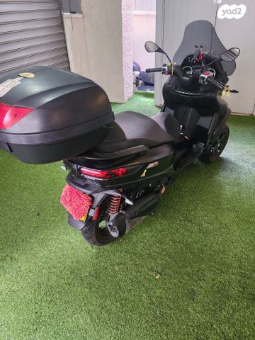 פיאג'ו MP3 350LT