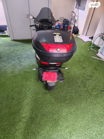 פיאג'ו MP3 350LT