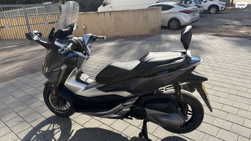 הונדה פורזה NSS300