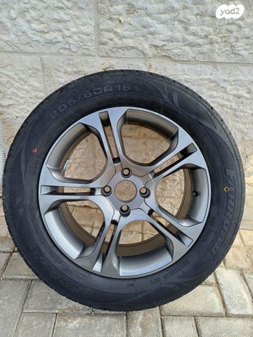 feedItemObj.data.row_1