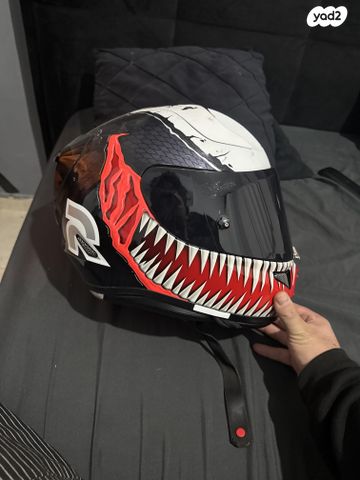 feedItemObj.data.row_1