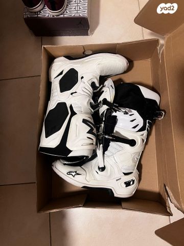 feedItemObj.data.row_1