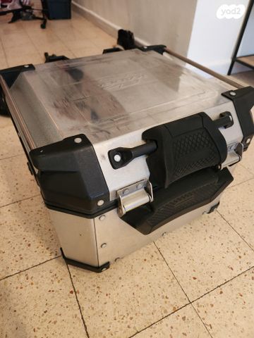 feedItemObj.data.row_1