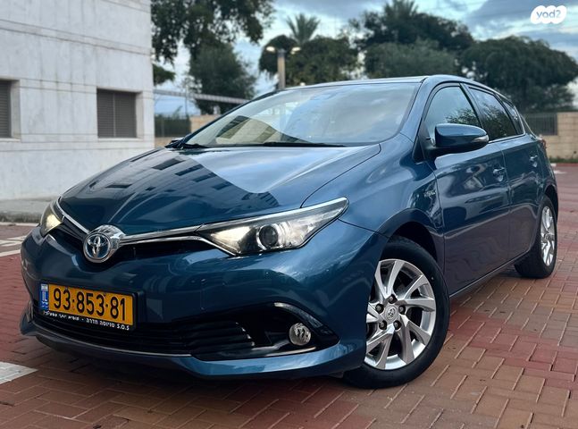 טויוטה אוריס