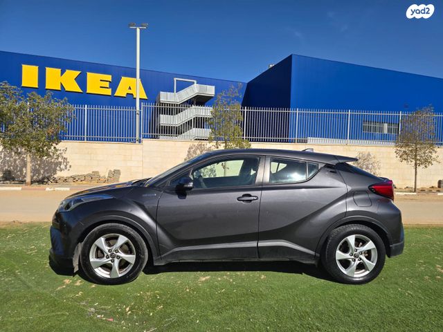 טויוטה C-HR