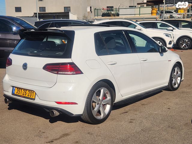 פולקסווגן גולף