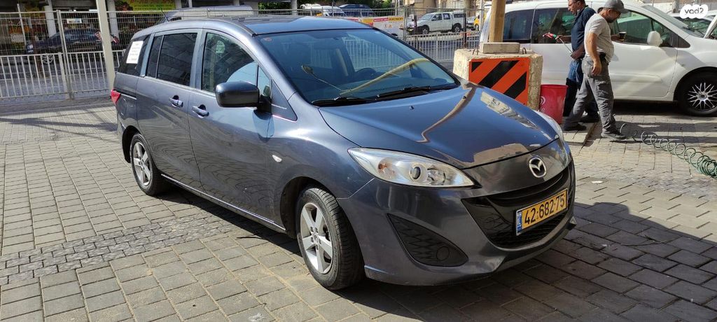 מודעת רכב מאזדה 5