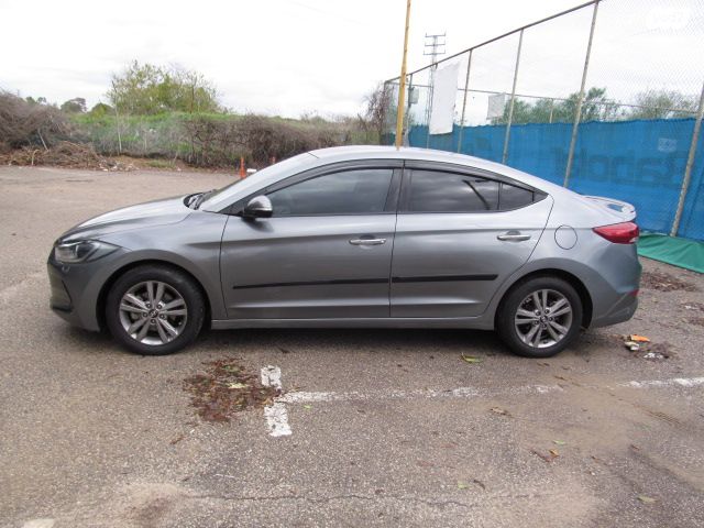 יונדאי אלנטרה