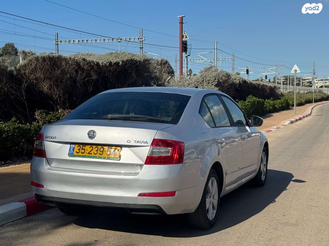 סקודה אוקטביה