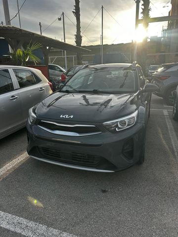 מודעת רכב קיה סטוניק