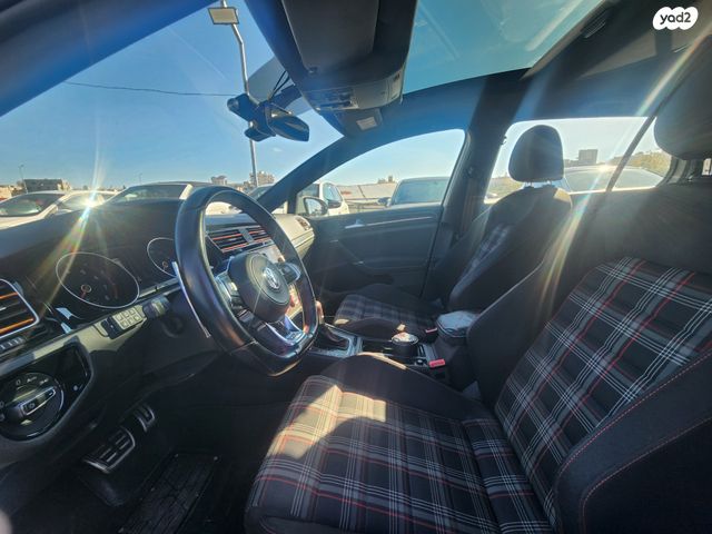 פולקסווגן גולף