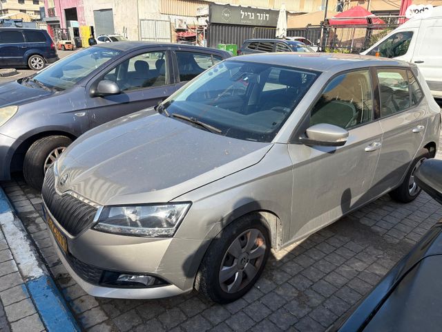 מודעת רכב סקודה פאביה