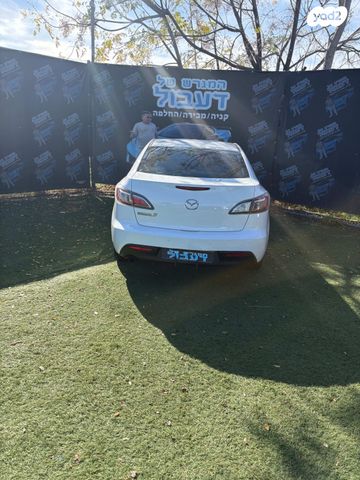 מאזדה 3