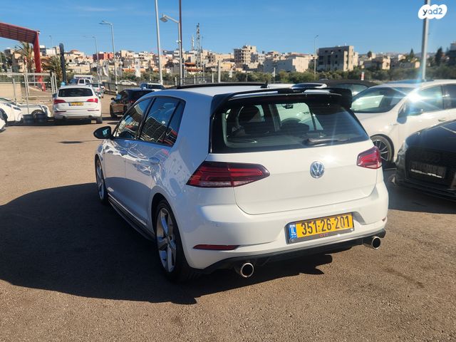 מודעת רכב פולקסווגן גולף
