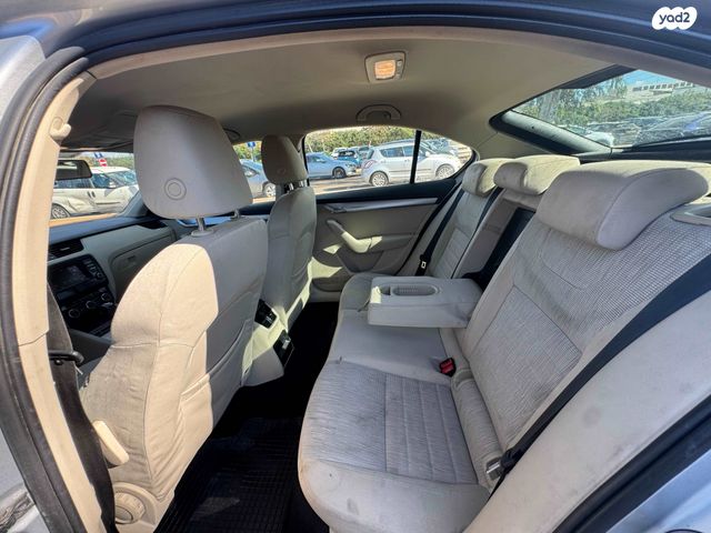 סקודה אוקטביה