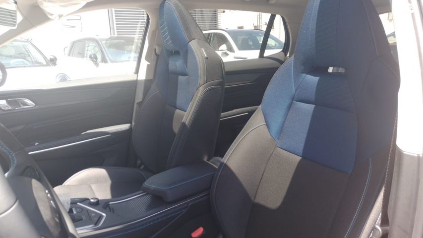 לינק אנד קו 01