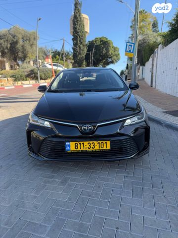 טויוטה קורולה