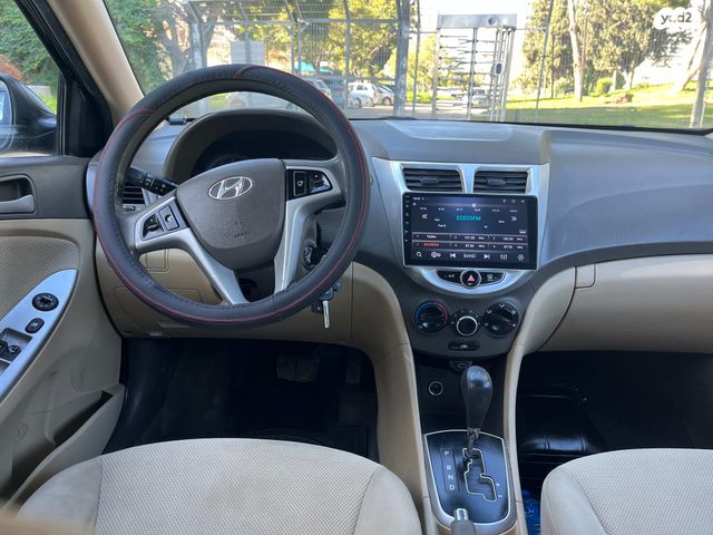 יונדאי אקסנט i25