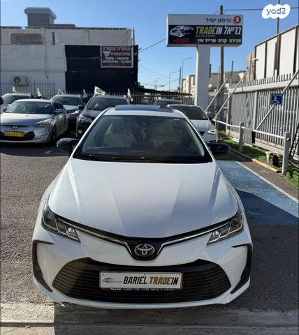 טויוטה קורולה