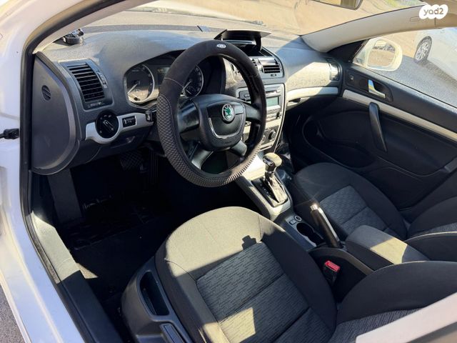 סקודה אוקטביה 