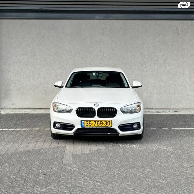 מודעת רכב ב מ וו סדרה 1