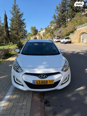 יונדאי i30