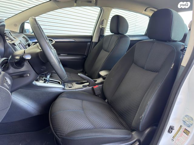 ניסאן סנטרה