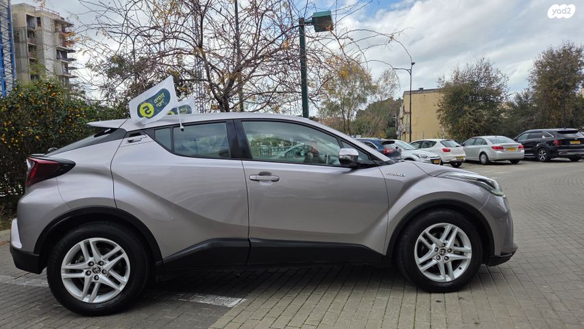 טויוטה C-HR