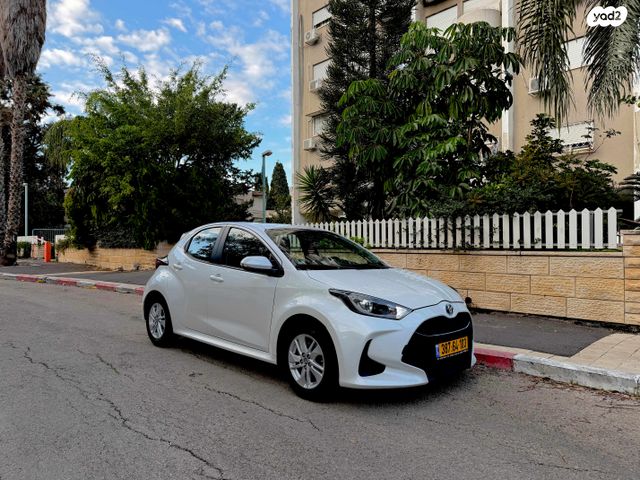 מודעת רכב טויוטה יאריס