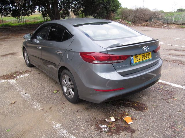 יונדאי אלנטרה