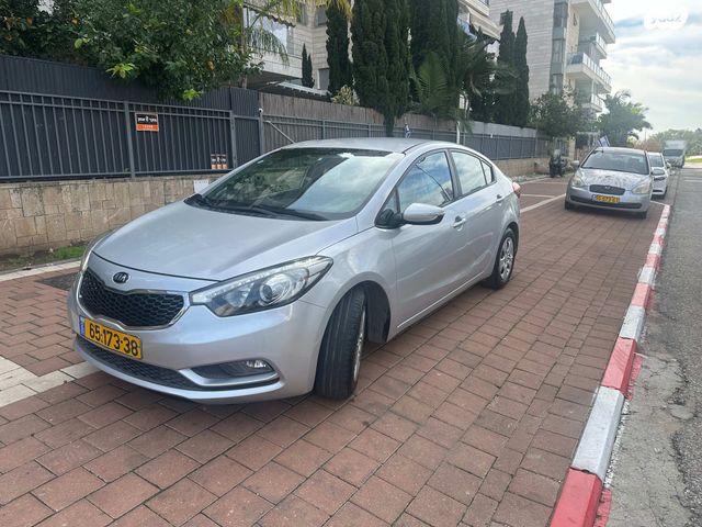 מודעת רכב קיה פורטה