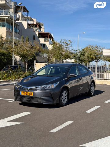טויוטה קורולה