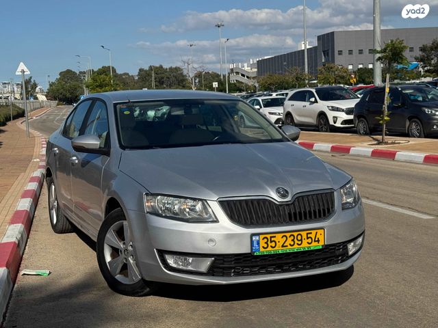 סקודה אוקטביה