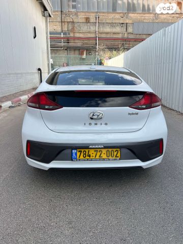 יונדאי איוניק