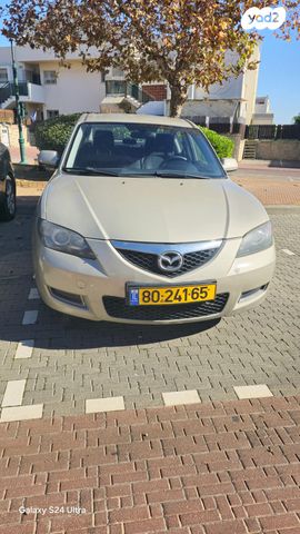מודעת רכב מאזדה 3