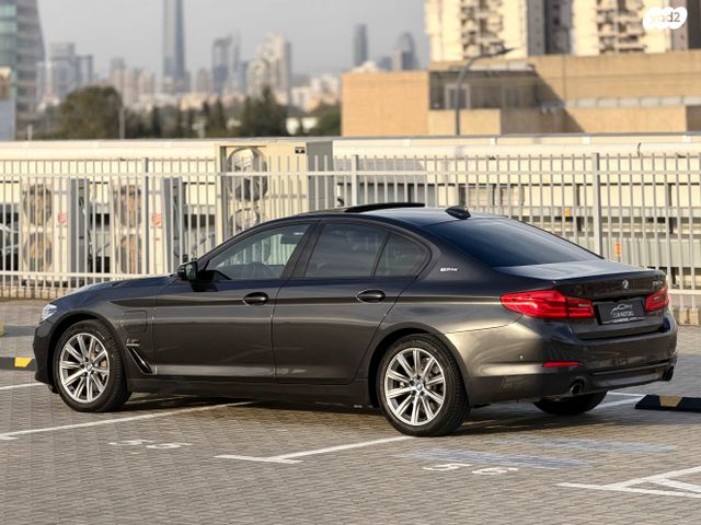 מודעת רכב ב מ וו סדרה 5 2