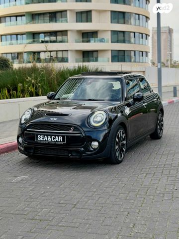 מודעת רכב מיני קופר