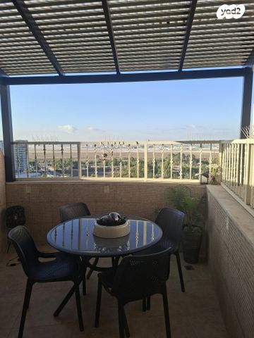 שדרות צפריר 11