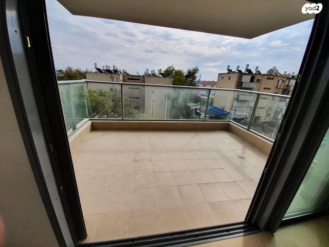 דירה, מיכל לייב כץ 94, כפר גנים ב, פתח תקווה