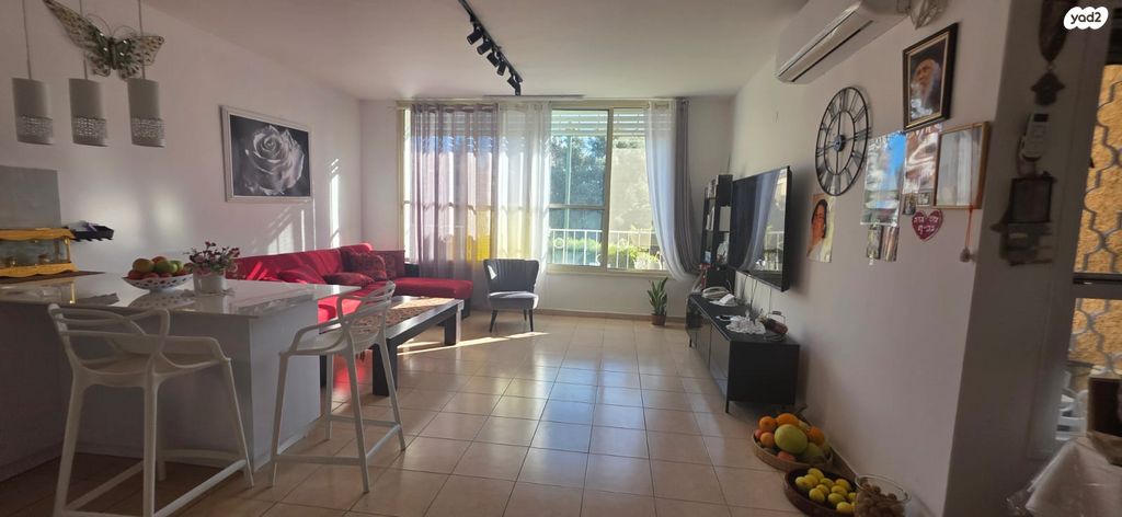 דירה, סוקולוב 44, מרכז העיר, קרית אתא