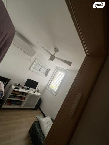 דירה, דרך לוי אשכול 37, שיכון רסקו, קרית אונו