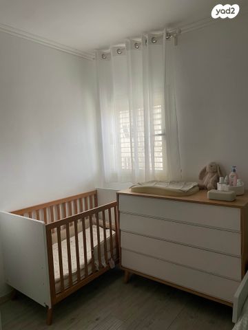 דירה, הרטום 28, קרית השרון, נתניה