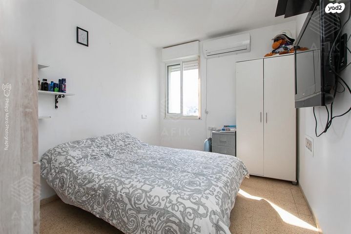 דירה, הרב מיימון 37, נווה שאנן, חיפה