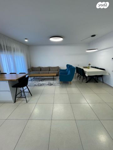 דירה, מצדה 14, אורנים, מעלות תרשיחא