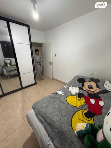 דירה, דוד צדוק 26, בן גוריון, חולון