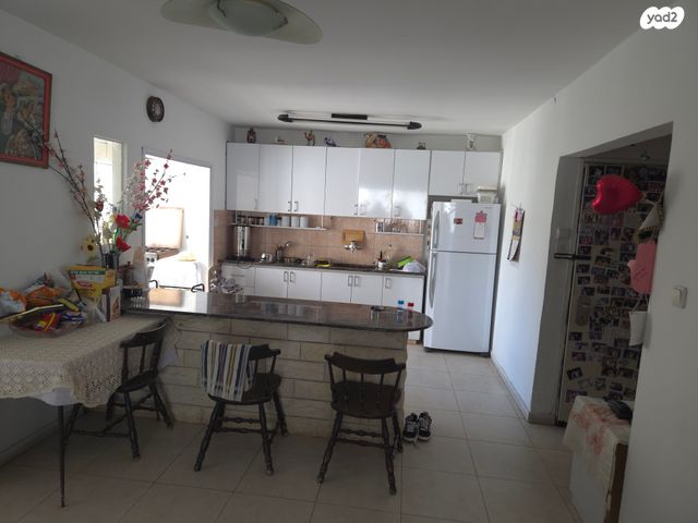 דירה, אברהם שטרן 5, קרית היובל, ירושלים